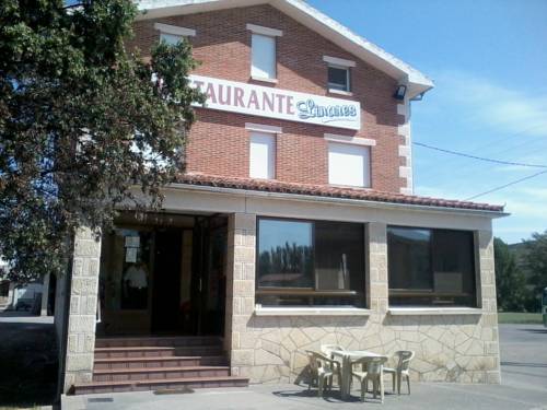 Hostal Residencia Linares